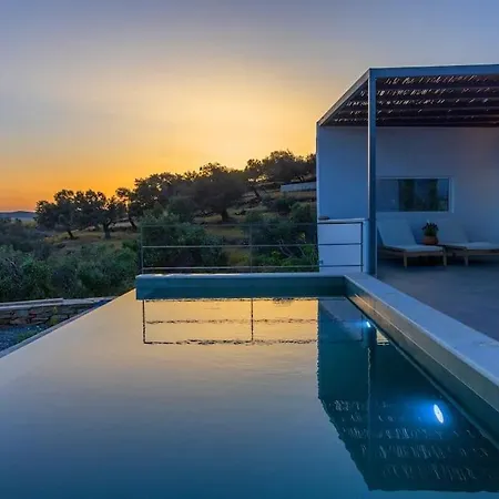 Villa Savel House *