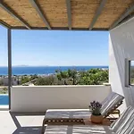 Βίλα Savel House *