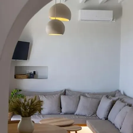 Savel House Villa *