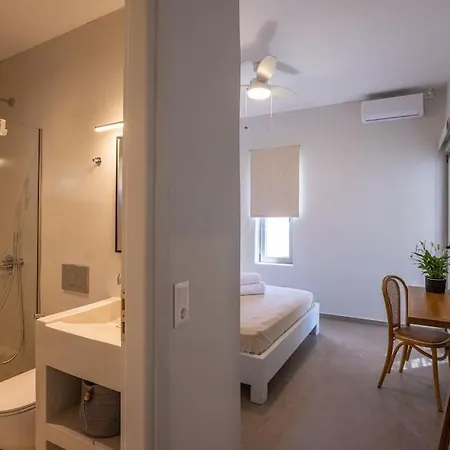 Savel House *