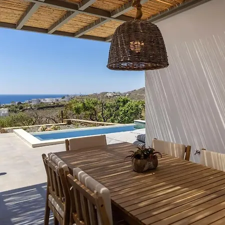 Savel House *